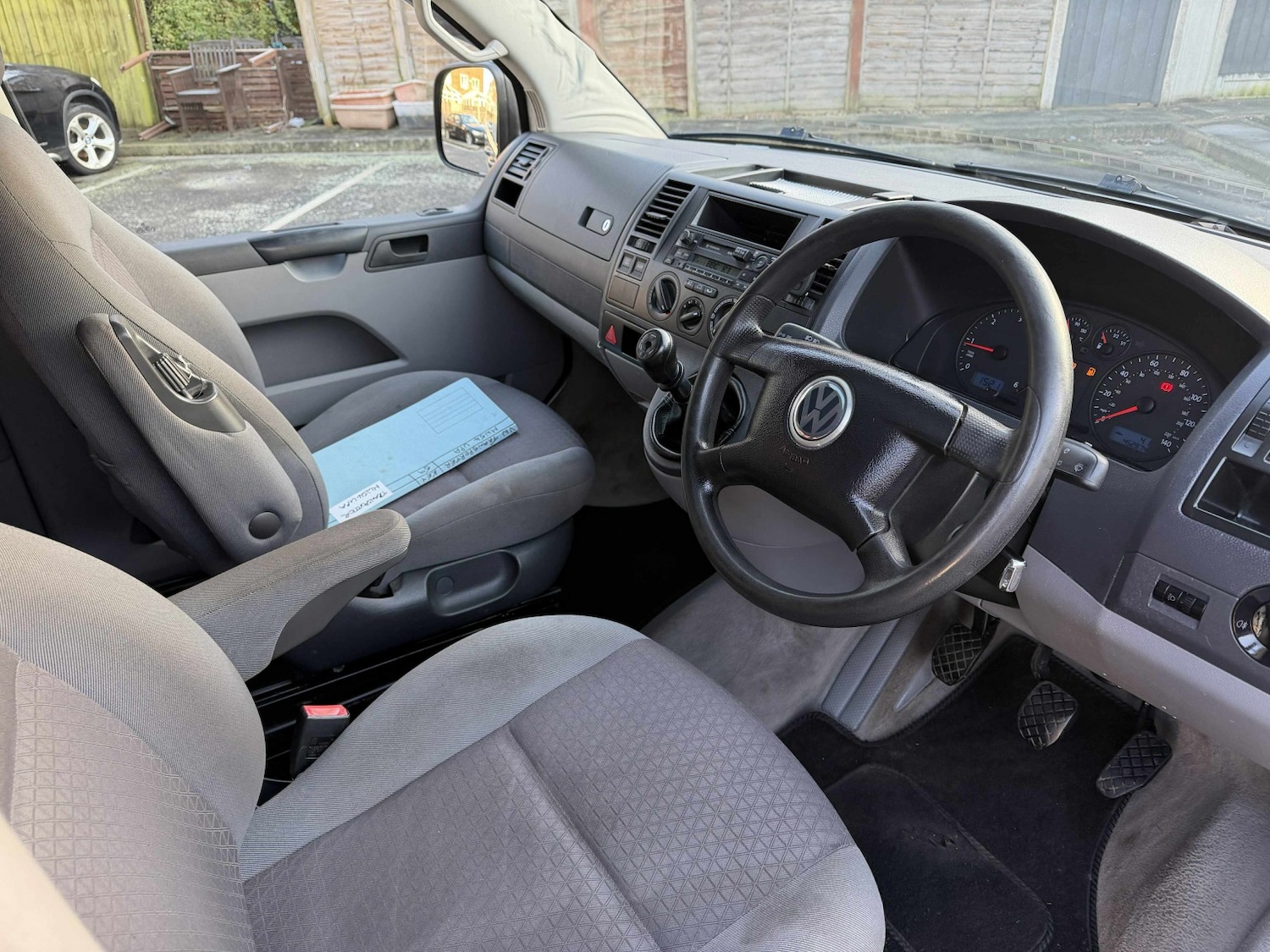 Used Volkswagen Transporter Shuttle 2004 for sale - 77166121: Photo 18