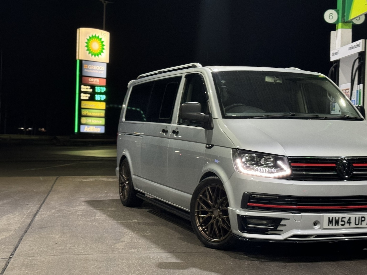 Used Volkswagen Transporter Shuttle 2004 for sale - 77166121: Photo 2