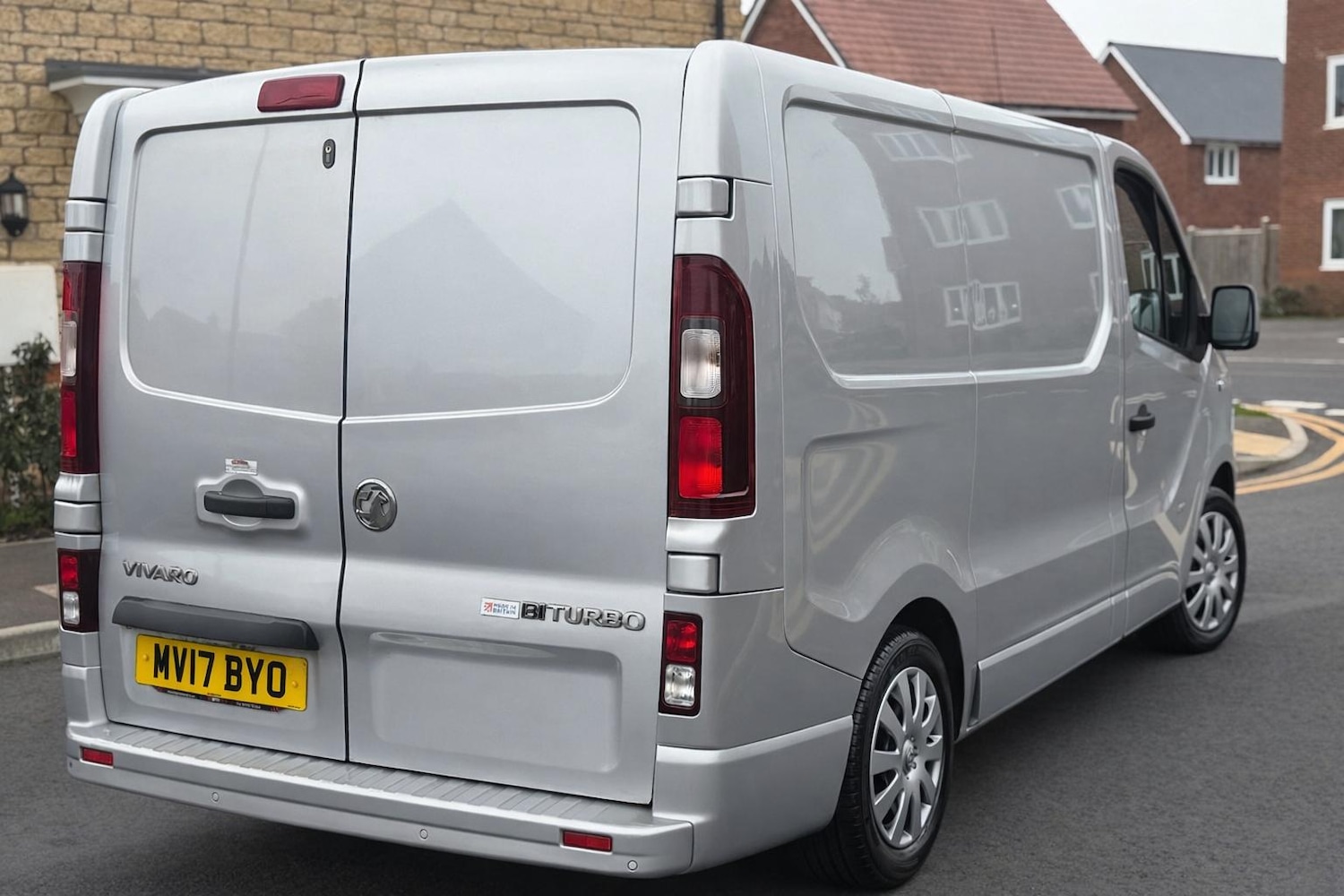 Used Vauxhall Vivaro 2017 for sale - 78004547: Photo 2