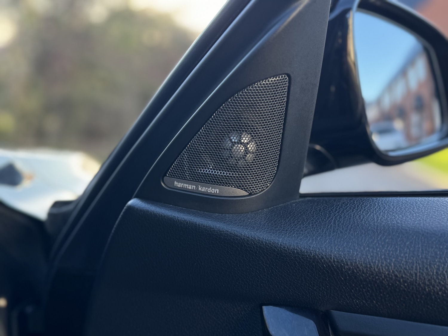 Used BMW 3 Series 2014 for sale - 76693047: Photo 31