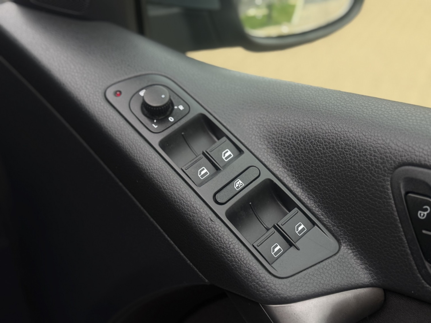 Used Volkswagen Tiguan 2008 for sale - 77837028: Photo 17