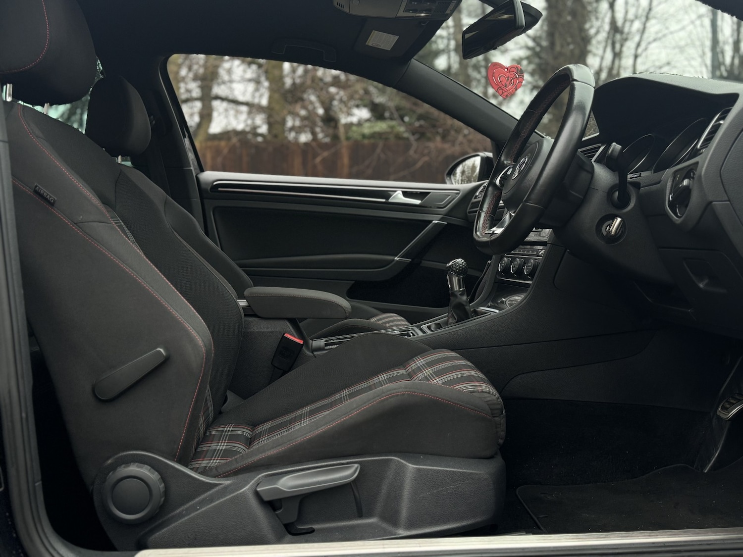 Used Volkswagen Golf 2014 for sale - 77240307: Photo 19