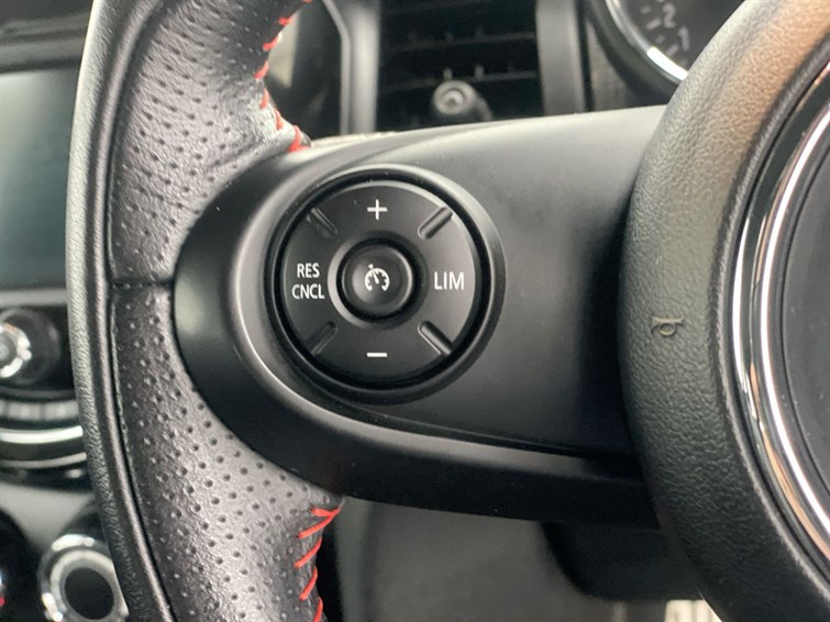 Used MINI Hatch 2019 for sale - 77210582: Photo 38