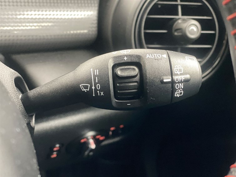 Used MINI Hatch 2019 for sale - 77210582: Photo 42