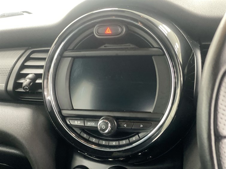 Used MINI Hatch 2019 for sale - 77210582: Photo 45