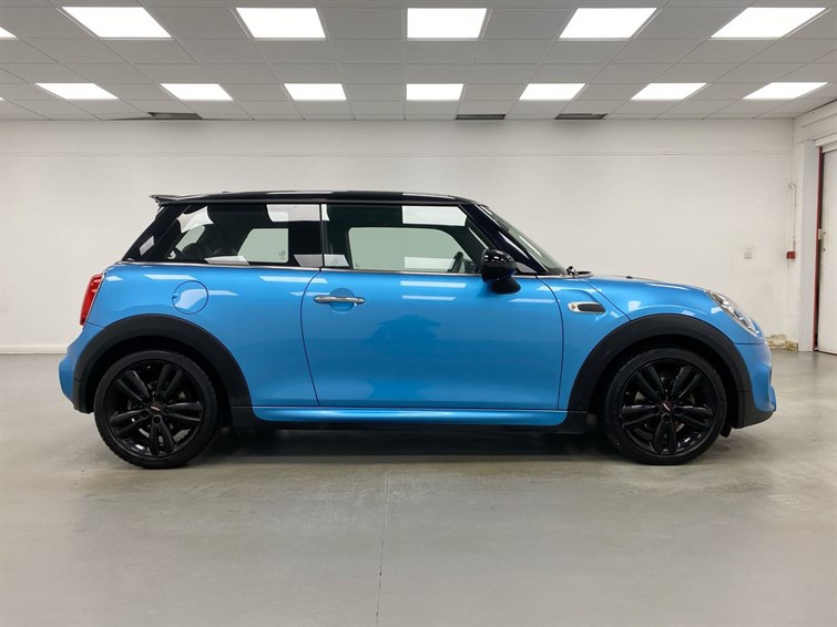 Used MINI Hatch 2019 for sale - 77210582: Photo 5