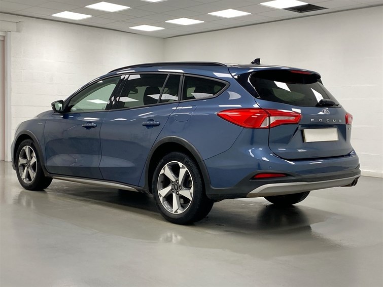 Used Ford Focus 2021 for sale - 77210629: Photo 3