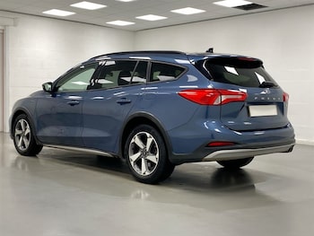 Used Ford Focus 2021 for sale - 77210629: Photo