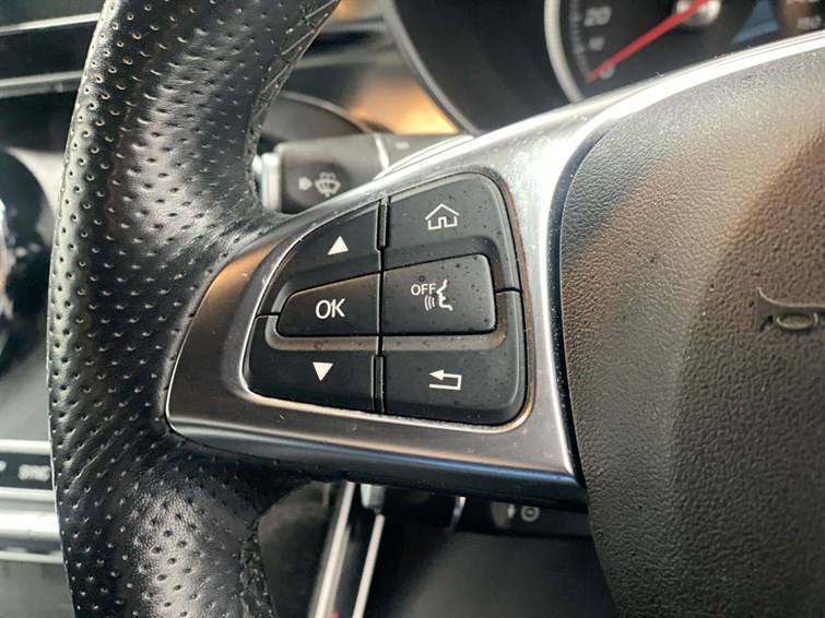 Used Mercedes-Benz GLC 2018 for sale - 77210643: Photo 37