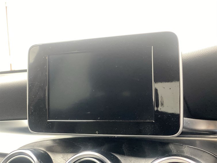 Used Mercedes-Benz GLC 2018 for sale - 77210643: Photo 44