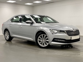 Skoda Superb feature image