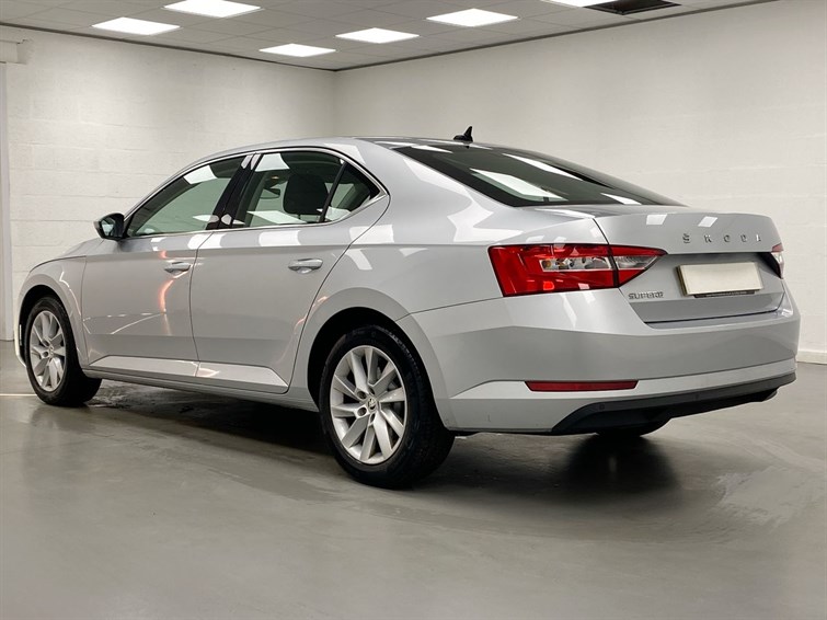 Used Skoda Superb 2022 for sale - 77959246: Photo 3