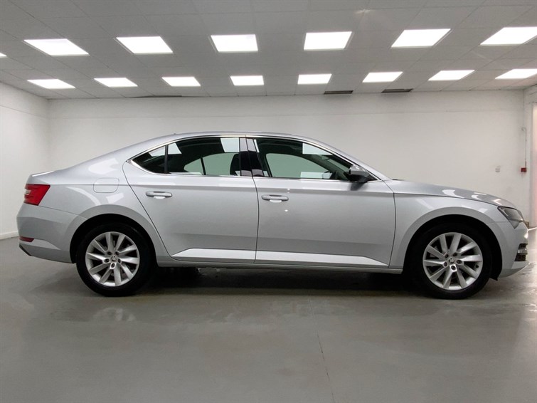 Used Skoda Superb 2022 for sale - 77959246: Photo 5