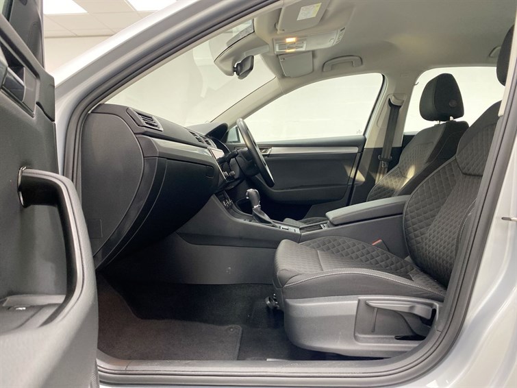 Used Skoda Superb 2022 for sale - 77959246: Photo 53