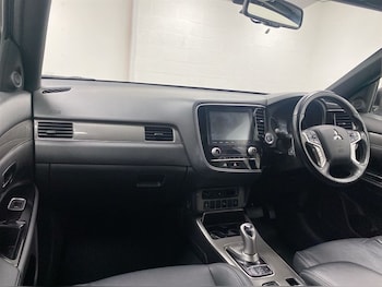 Used Mitsubishi Outlander 2021 for sale - 79226447: Photo