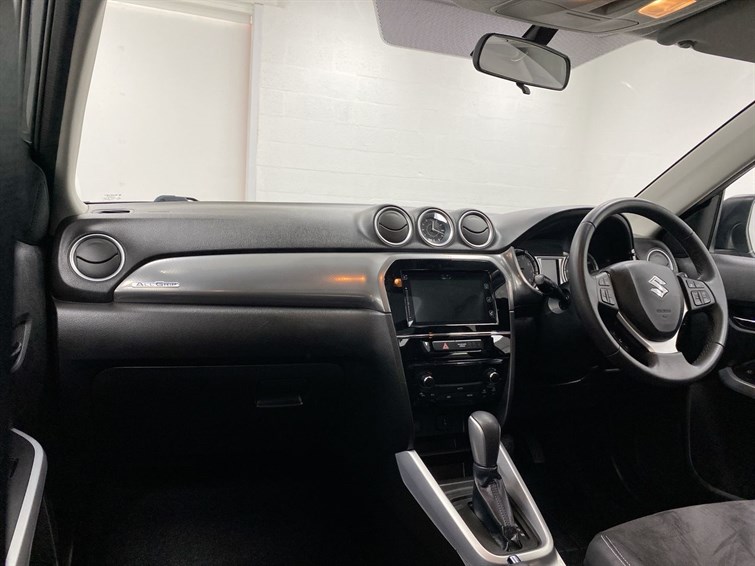 Used Suzuki Vitara 2018 for sale - 77755044: Photo 2