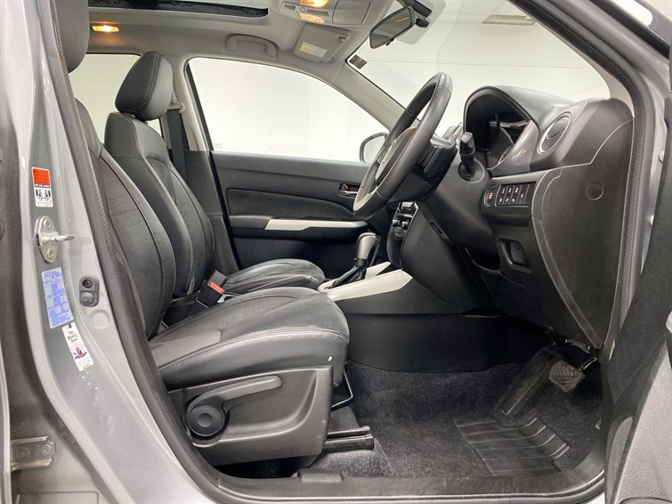 Used Suzuki Vitara 2018 for sale - 77755044: Photo 32