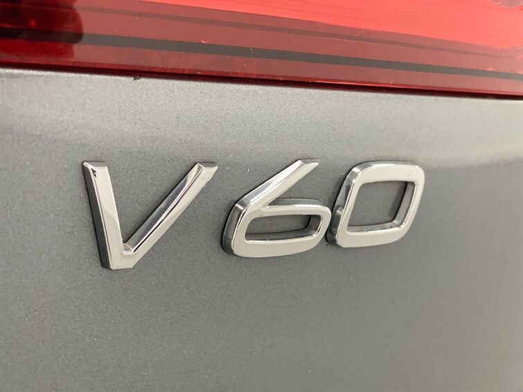 Used Volvo V60 2019 for sale - 77893570: Photo 29