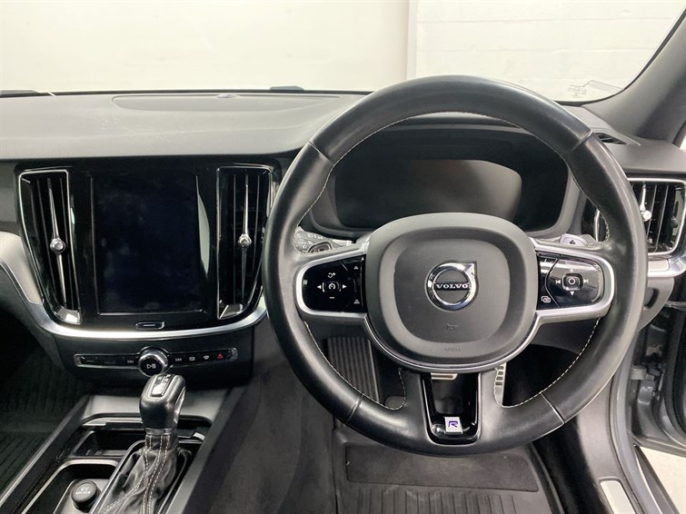Used Volvo V60 2019 for sale - 77893570: Photo 37