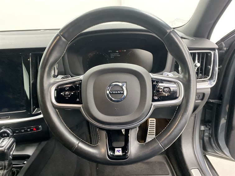 Used Volvo V60 2019 for sale - 77893570: Photo 44