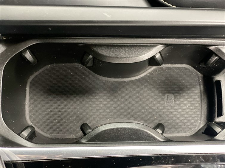 Used Volvo V60 2019 for sale - 77893570: Photo 51