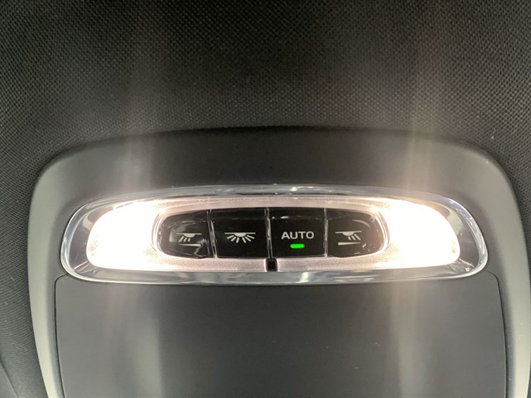 Used Volvo V60 2019 for sale - 77893570: Photo 53