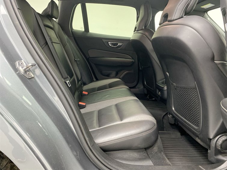 Used Volvo V60 2019 for sale - 77893570: Photo 64