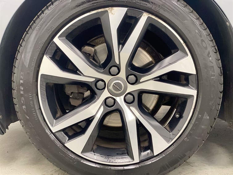 Used Volvo V60 2019 for sale - 77893570: Photo 9