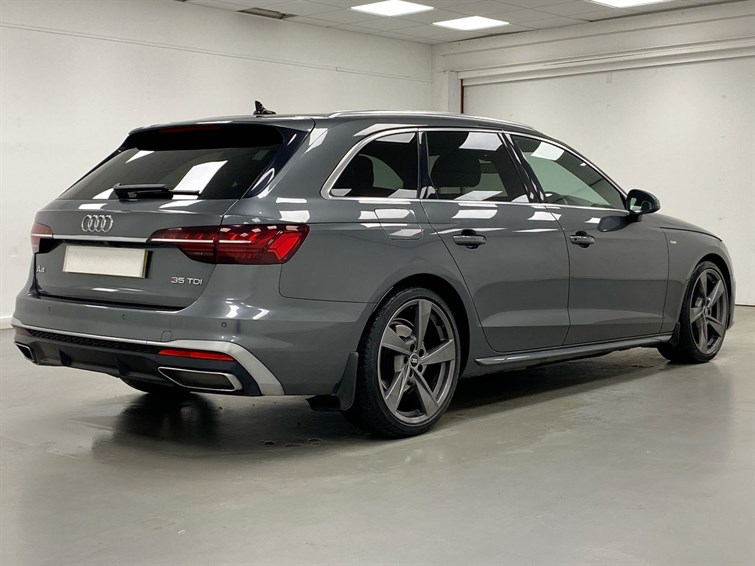 Used Audi A4 2021 for sale - 77659937: Photo 11