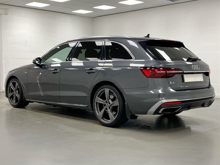 Used Audi A4 2021 for sale - 77659937: Photo 3