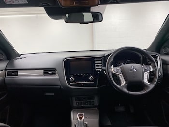 Used Mitsubishi Outlander 2021 for sale - 78624033: Photo