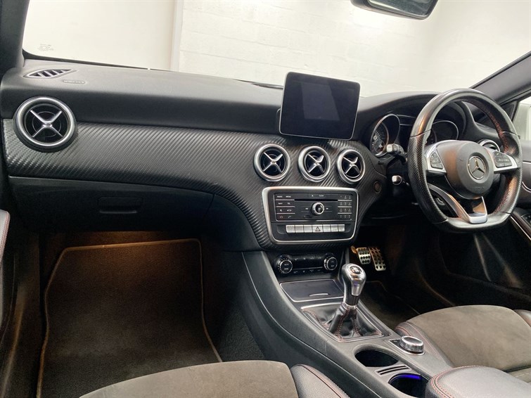 Used Mercedes-Benz A-Class 2018 for sale - 77210642: Photo 2