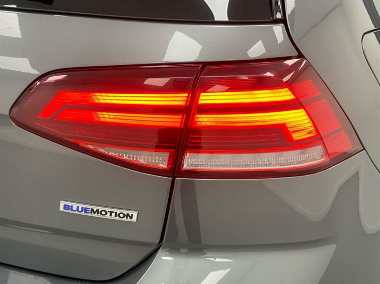 Used Volkswagen Golf 2019 for sale - 77210595: Photo 23