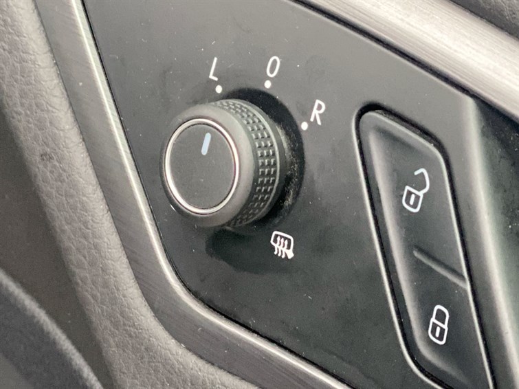 Used Volkswagen Golf 2019 for sale - 77210595: Photo 35