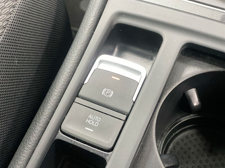 Used Volkswagen Golf 2019 for sale - 77210595: Photo 52