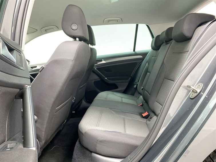 Used Volkswagen Golf 2019 for sale - 77210595: Photo 62