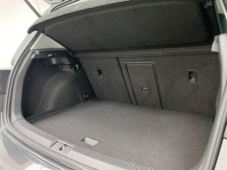 Used Volkswagen Golf 2019 for sale - 77210595: Photo 66