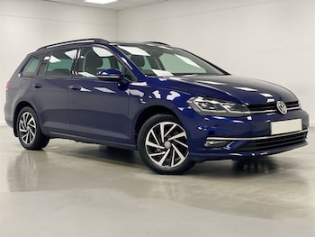 Used Volkswagen Golf 2020 for sale - 77697709: Photo