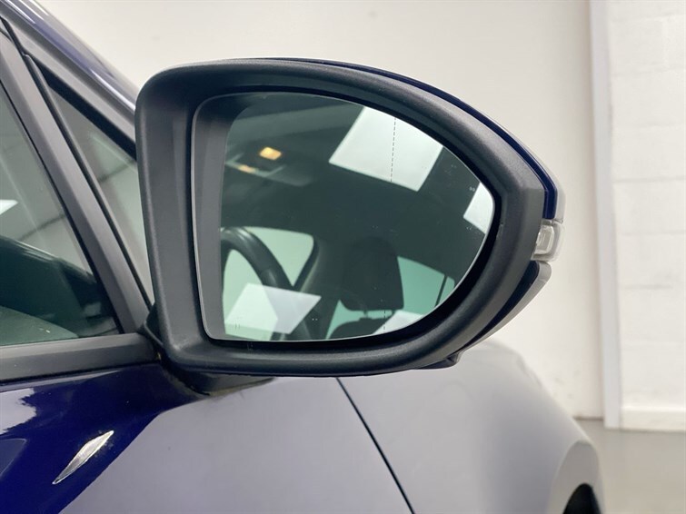 Used Volkswagen Golf 2020 for sale - 77697709: Photo 26