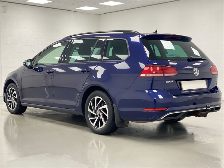 Used Volkswagen Golf 2020 for sale - 77697709: Photo 3