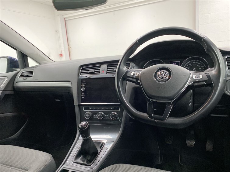 Used Volkswagen Golf 2020 for sale - 77697709: Photo 33