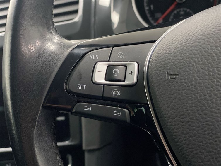 Used Volkswagen Golf 2020 for sale - 77697709: Photo 38