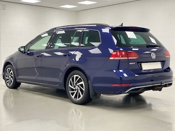 Used Volkswagen Golf 2020 for sale - 77697709: Photo