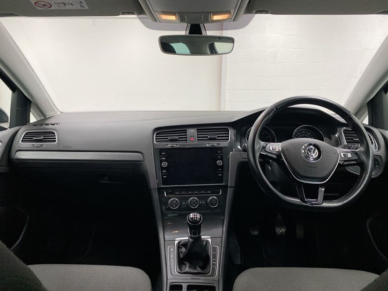 Used Volkswagen Golf 2020 for sale - 77697709: Photo 4