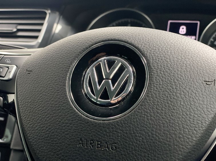 Used Volkswagen Golf 2020 for sale - 77697709: Photo 43