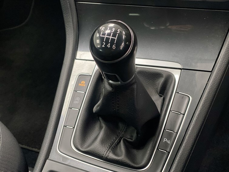 Used Volkswagen Golf 2020 for sale - 77697709: Photo 50