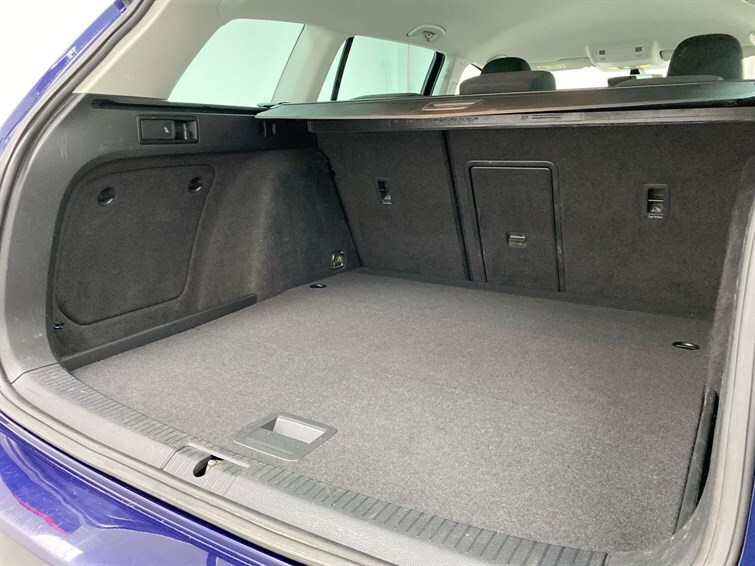 Used Volkswagen Golf 2020 for sale - 77697709: Photo 66