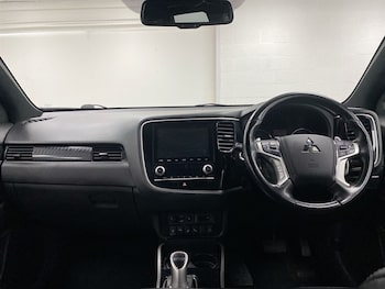 Used Mitsubishi Outlander 2020 for sale - 79226448: Photo