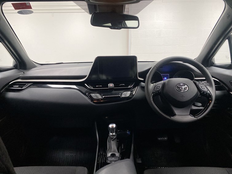 Used Toyota C-HR 2019 for sale - 77525698: Photo 4