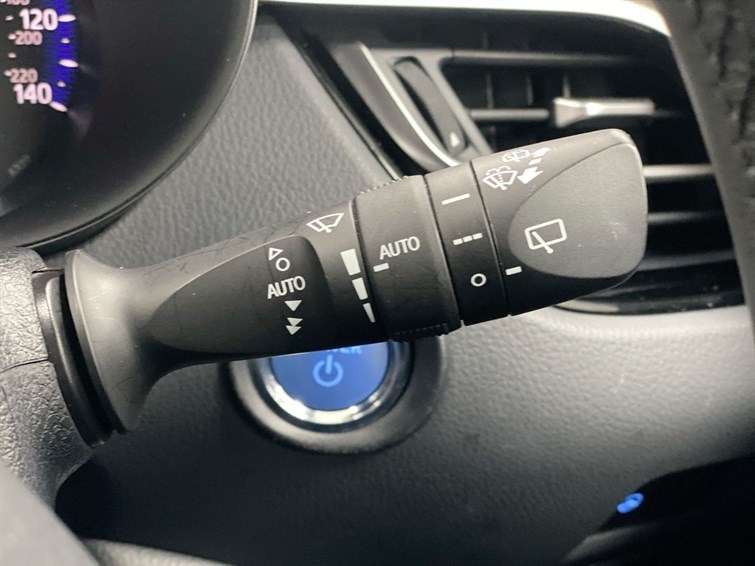 Used Toyota C-HR 2019 for sale - 77525698: Photo 42